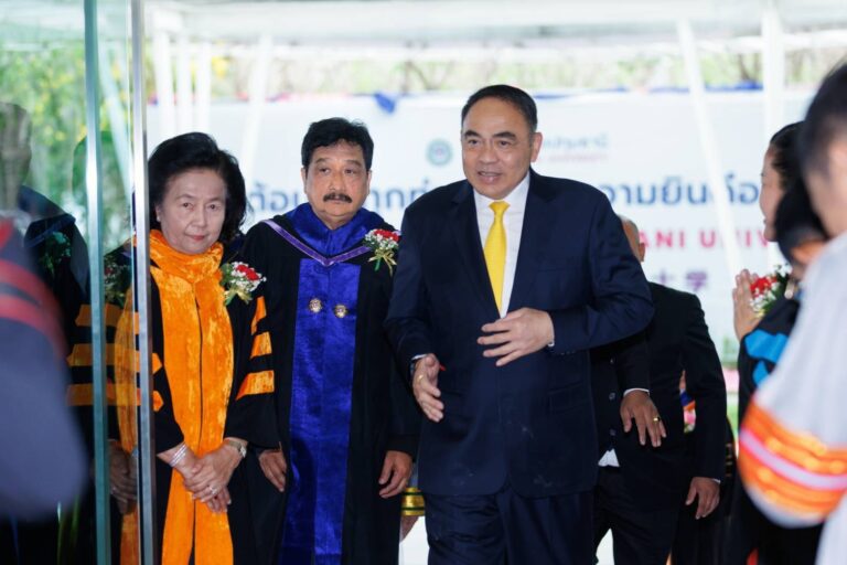 พิธีประสาทอนุปริญญาและประกาศนียบัตรวิชาชีพ